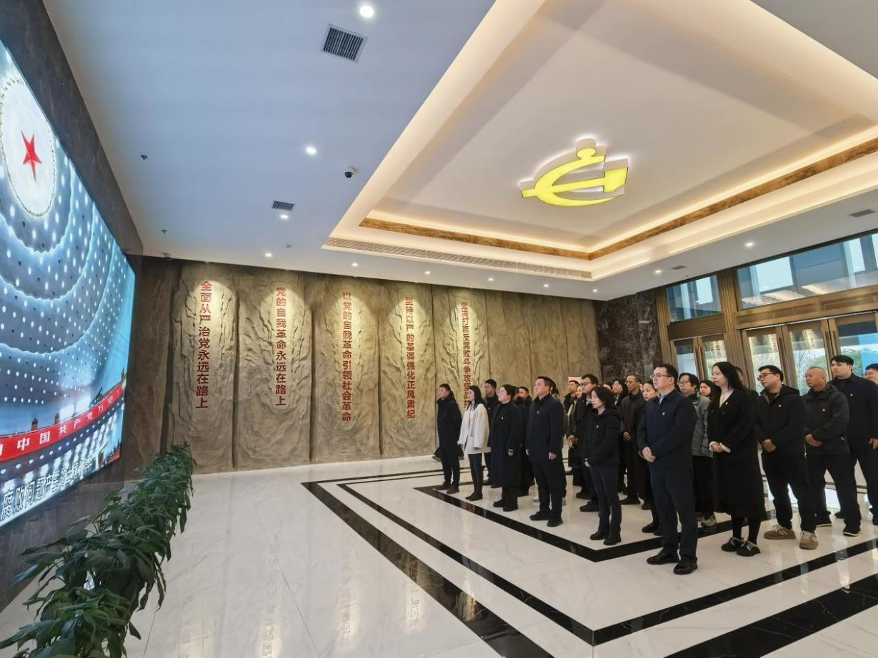 1765415576926388.png 1765415576926388.png